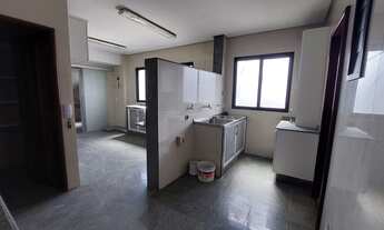 Imagem 3: Ed. Palais Royal - bairro de Nazaré