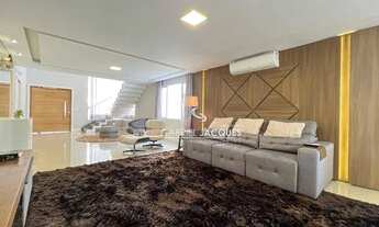 Imagem: Casa mobiliada com 3 suítes à venda, 290