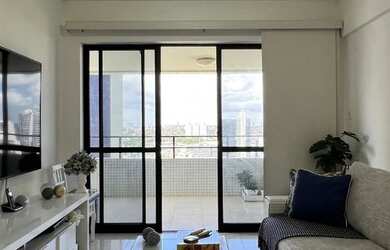 Imagem 2: Apartamento VENDA 2/4 com varandão no CAMINHO DAS ÁRVORES