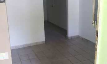 Imagem 2: Aluga-se apartamento para casal no bairro dos estados