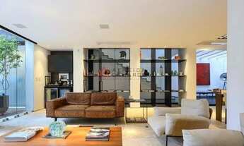 Imagem 7: Casa Jardim Europa Reformada Piscina 3 Suítes 350m²