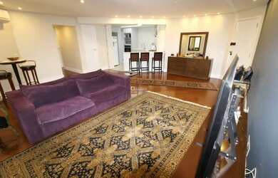 Imagem 6: Ótimo apartamento em Moema Reformado. São 120m², 2 dorm, sendo 1 suíte. Condomínio complet