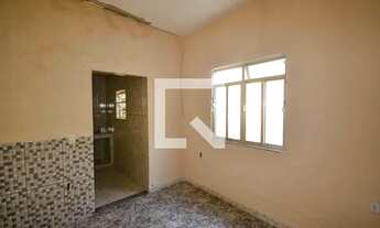 Imagem 4: Casa para Aluguel - Heliópolis, 1 Quarto, 60 m2