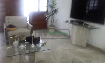 Imagem 4: Casa para venda com 195 metros quadrados com 4 quartos em Mariano Procópio - Juiz de Fora