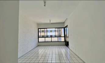 Imagem 4: Metros da Praia!!!! Vendo Andar Alto em Piedade