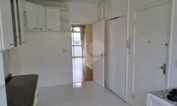 Imagem 7: São Paulo - Apartamento Padrão - PERDIZES