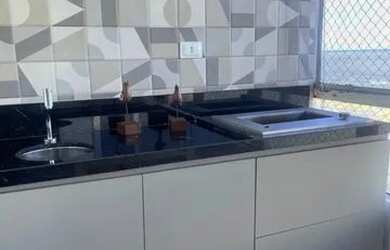 Imagem 3: Apartamento reformado na beira mar de Olinda e com 156m2, 03 quartos e 02 vagas!