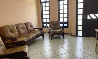 Imagem 7: Residência no Saguaçu em Condomínio Fechado