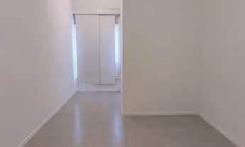 Imagem 2: Apartamento para venda possui 70 metros quadrados com 2 quartos em Tijuca - Rio de Janeiro