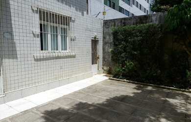 Imagem 4: ALUGO Casa com 397m² com 6 quartos em Madalena - Recife - PE