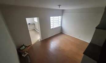 Imagem: Alugo/Vendo Casa, R Cunha Gago, Pinheiros