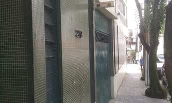 Imagem 2: Apartamento para aluguel possui 70 metros quadrados com 2 quartos em Aclimação - São Paulo