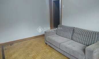 Imagem 4: Casa para venda possui 98 metros quadrados com 2 quartos em Petrópolis - Porto Alegre - RS