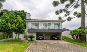 Imagem: Casa em condomínio reformada com 4 suítes