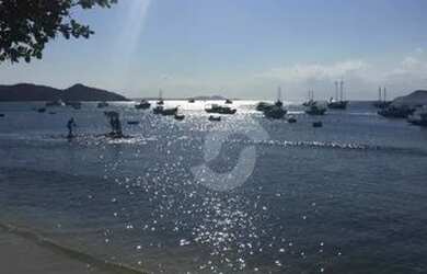 Imagem 4: Casa em Condominio com 4 suites e 2 Vagas, 130m² - Venda R$ 1.800.000 ou Locação R$15.000