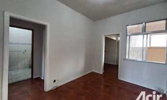 Imagem 3: Apartamento com 2 dormitórios à venda, 68 m² por R$ 300.000,00 - Praça da Bandeira - Rio d