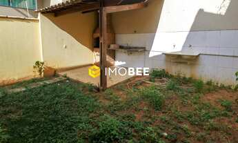 Imagem 5: CASA GEMINADA INDIVIDUAL COM 3 QUARTOS, 1 SUÍTE E OTIMA LOCALIZAÇÃO, À VENDA NO BAIRRO SAN