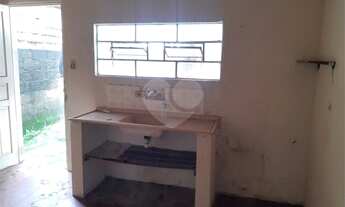 Imagem 2: Casa com 1 dormitório para Alugar, 40 m²