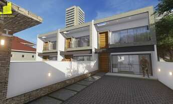 Imagem 2: Sobrados à 300 metros da praia em Penha - SC