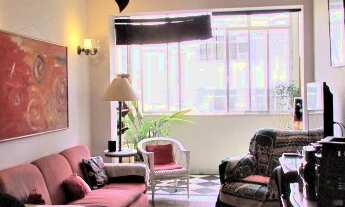 Imagem: Tijuca silencioso na quadra da Praça Saens