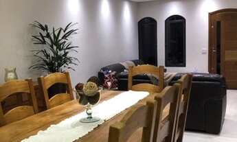 Imagem 2: Ótima casa em excelente localização! Permuta!