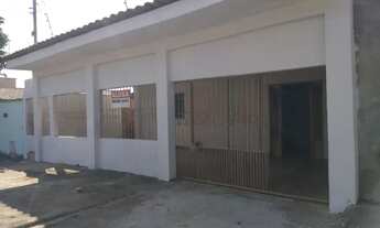 Imagem: Casa grande com 3 quartos sendo 01 suite