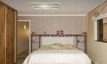 Imagem 4: Casa com 6 dormitórios à venda, 300 m² por R$ 742.000,00 - Jardim Las Vegas - Santo André