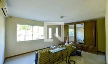 Imagem 5: Casa para Aluguel - Engenho do Mato, 3 Quartos, 170 m2