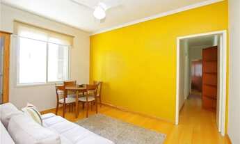 Imagem 2: Apartamento com 2 Dormitorio(s) localizado(a) no bairro Passo da Areia em Porto Alegre