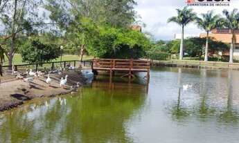 Imagem 6: Casa moderna com piscina em dos melhores condomínios da cidade