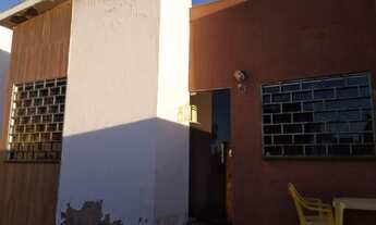 Imagem 2: Casa no bairro Dumaville - Esmeraldas