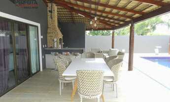 Imagem 5: Mansão Mobiliada com Varanda Gourmet Integrada a Piscina na rua mais charmosa do Alphavill