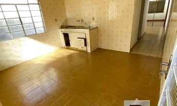 Imagem 3: Sobrado para venda possui 121 metros quadrados com 2 quartos em Vila Regente Feijó - São P