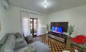 Imagem 2: Casa térrea, residencial ou comercial com 4 dormitórios sendo 1 suíte no Bairro Vorstadt