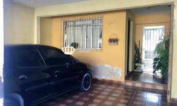 Imagem: CASA TÉRREA COM CORREDOR LATERAL PARA VENDA