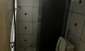 Imagem 6: Vendo Casa 2 quartos - Área Gourmet - Jd. dos Ipês