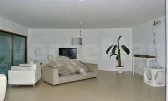 Imagem 4: Apartamento no condomínio Tortugas na praia da Enseada