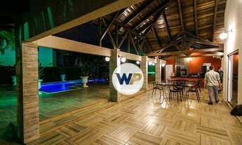 Imagem 4: Casa com 4 Suítes para Locação Anual no Centro de Balneário Camboriú/SC