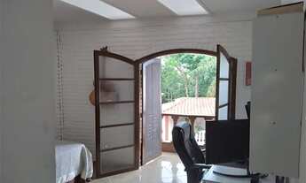 Imagem 5: Casa com 4 dormitórios à venda, 300 m²