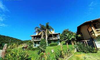 Imagem 2: Casa com 8 dormitórios à venda, 266 m² por R$ 3.400.000,00 - Praia da Vigia - Garopaba/SC