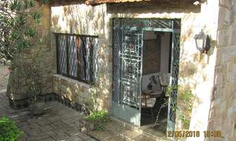 Imagem 2: Casa para venda com salão com 4 ambientes, 4 quartos e 5 banheiros na Posse - Teresópolis