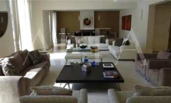 Imagem 2: Itaim Bibi - Rua fechada com segurança extra próximo ao Parque do Povo