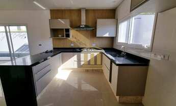 Imagem 5: Casa com 3 Quartos à venda, 320 m² por R$ 2.500.000 - Condomínio Residencial Alphaville II