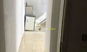 Imagem 2: Aconchegante sobrado triplex com 4 dormitórios a apenas 50m da praia da enseada!