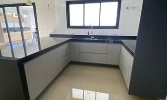 Imagem 2: Condomínio Mont Blanc - Sobrado c/ 4 Suítes sendo 1 Térrea