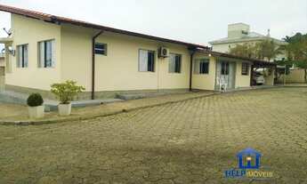 Imagem 3: Casa a Venda no Centro de São José, SC