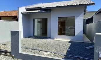 Imagem: Casa com 2 quartos à Venda, com 43m²