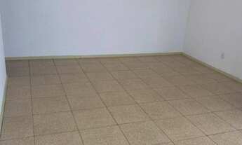 Imagem 2: Apartamento 2 quartos, sala em 02 ambientes, varanda, banheiro social, cozinha, área de se