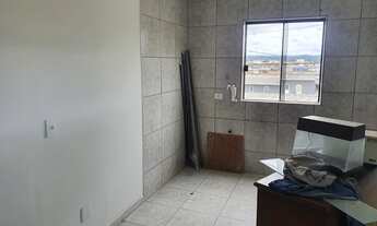 Imagem 4: Casa para aluguel tem 120 metros quadrados com 3 quartos em Fátima - Colombo - PR