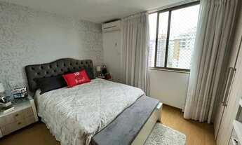 Imagem 6: Apartamento para venda possui 115 metros quadrados com 3 quartos em Icaraí - Niterói - RJ